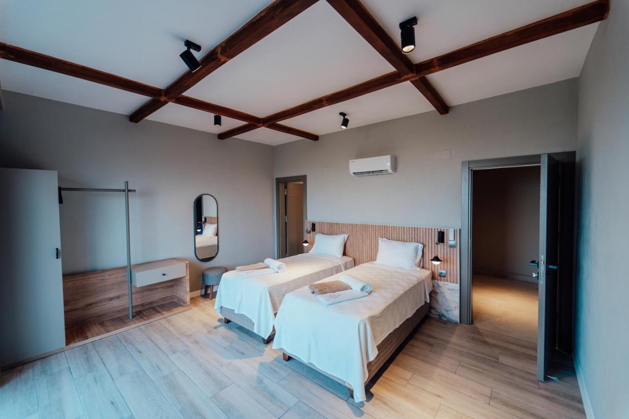 Fortunella Suites 피니케 외부 사진