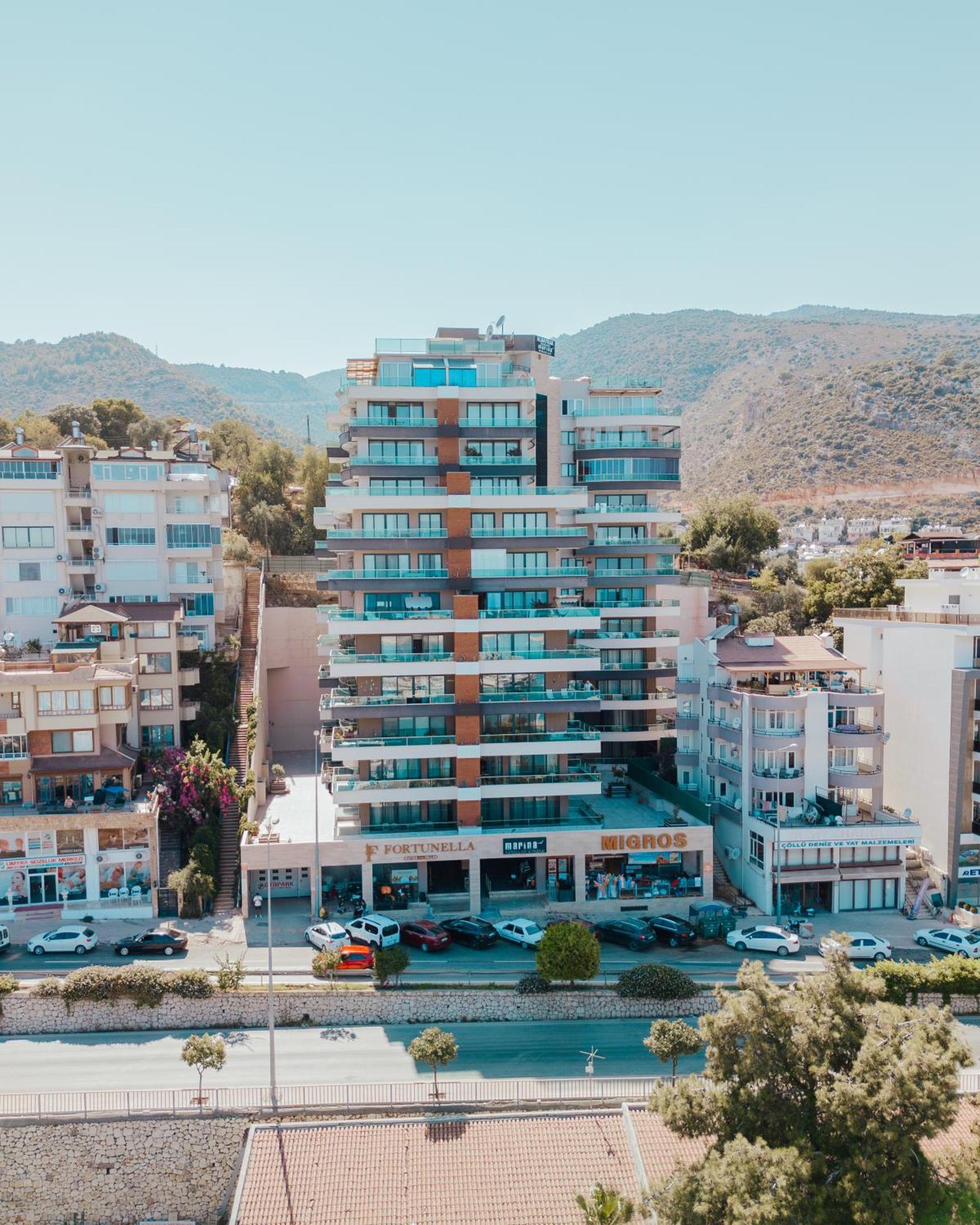 Fortunella Suites 피니케 외부 사진