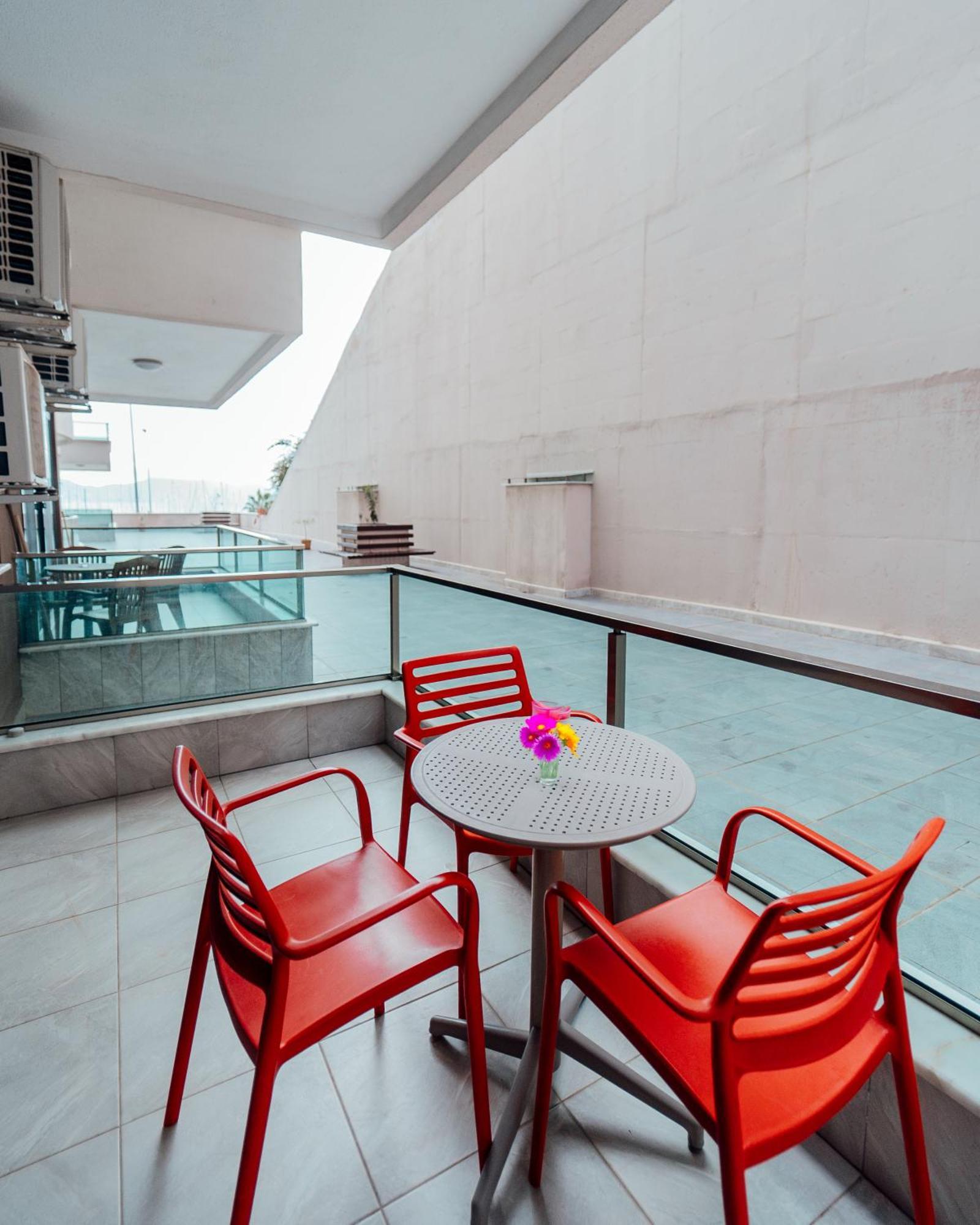Fortunella Suites 피니케 외부 사진